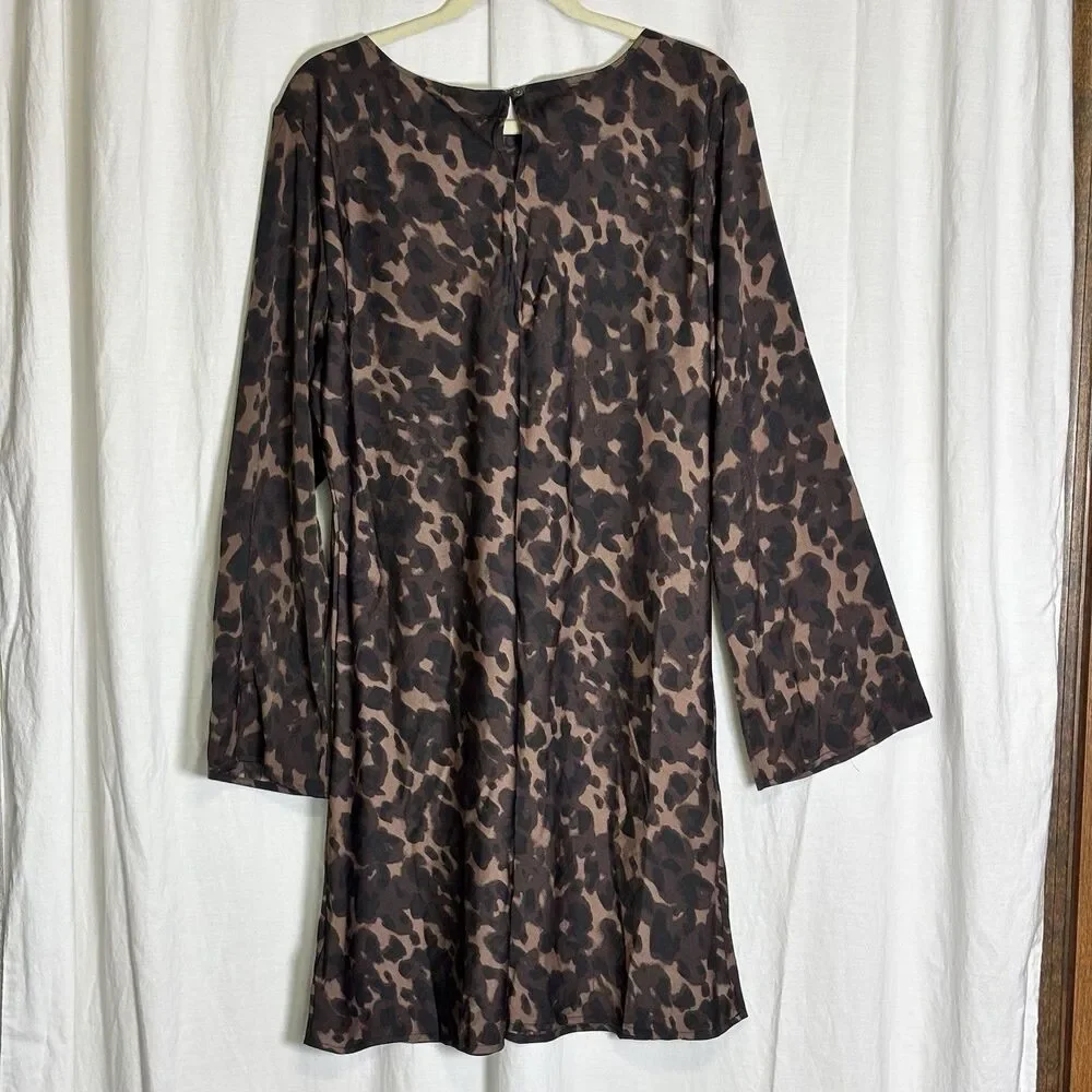 GAP satin leopard